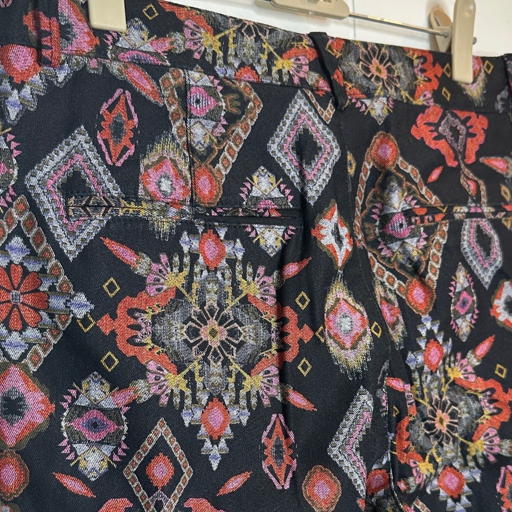 Zara Black and Multicolor Geometric Straight Leg Pants - Picture 9 of 12